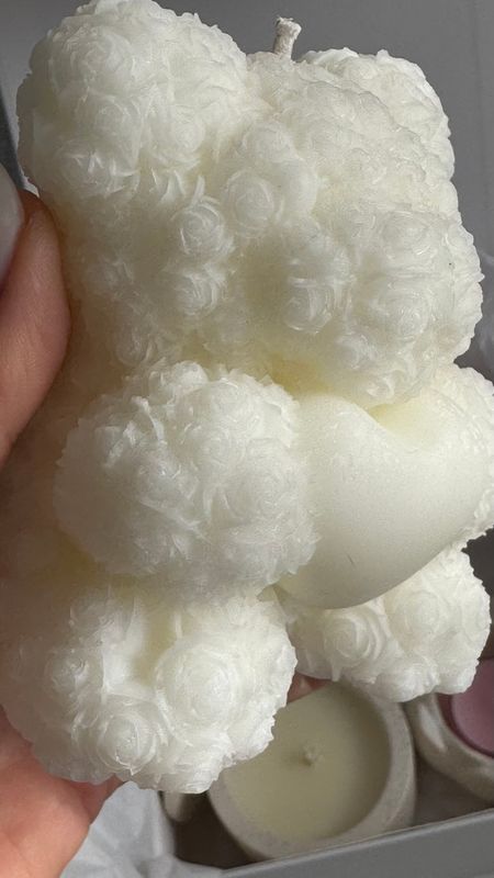 Gift box with candle bear