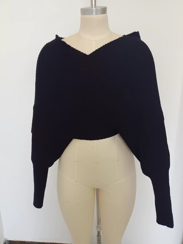 Black Infinity Knitted Sweater