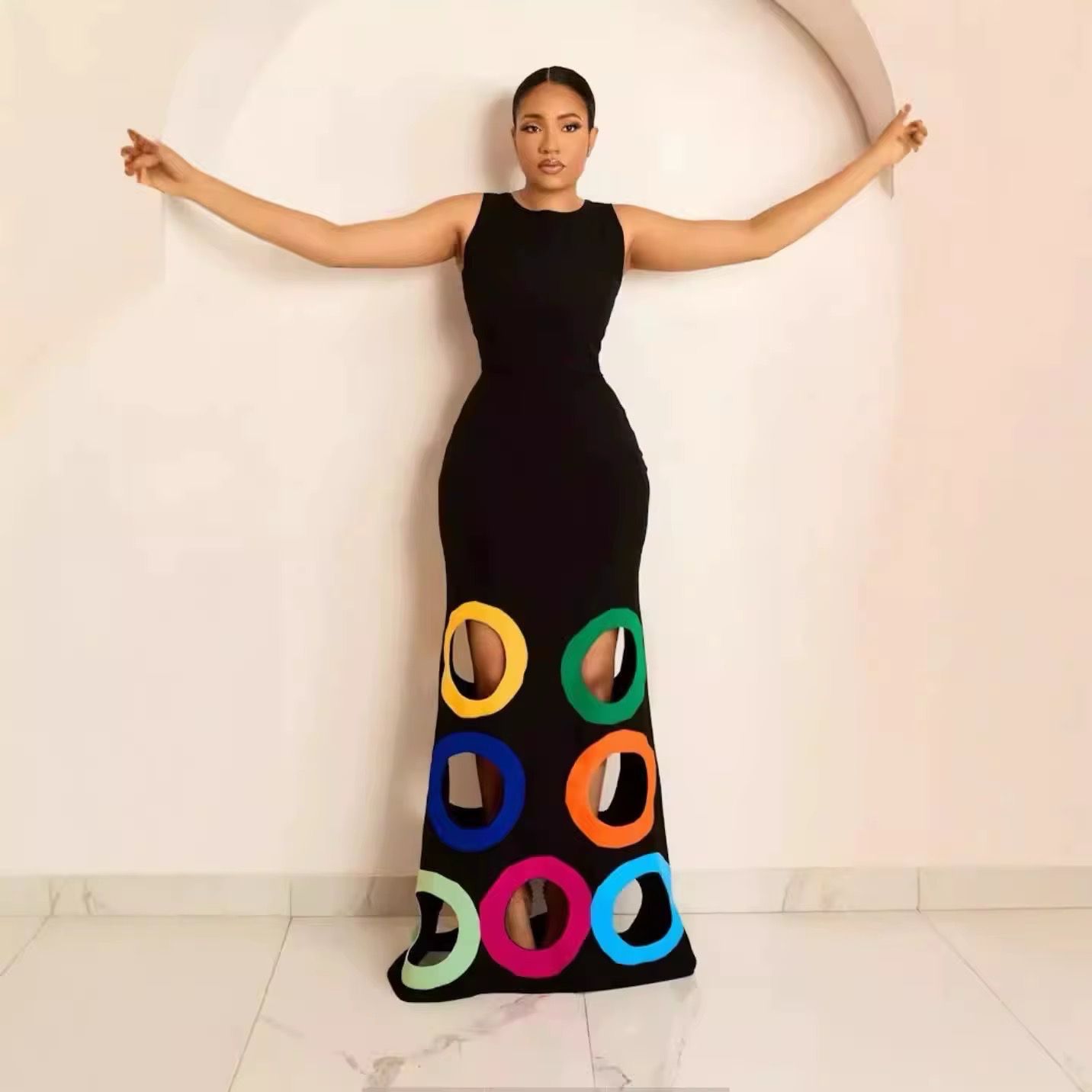 Model Maxi