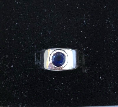 Wide band bezel set