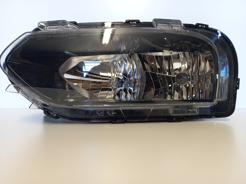 Kwid Right bumper light (2020-onwards)