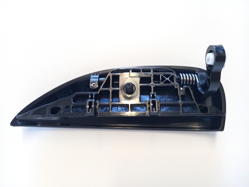 Right door handle