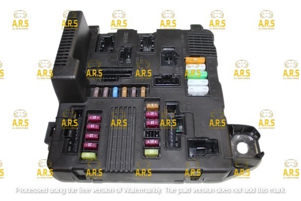 Megane Fuse Box (black)