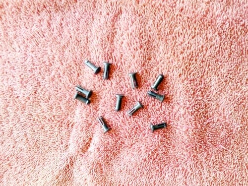 Pannier Strap Pin. (T1-S14)