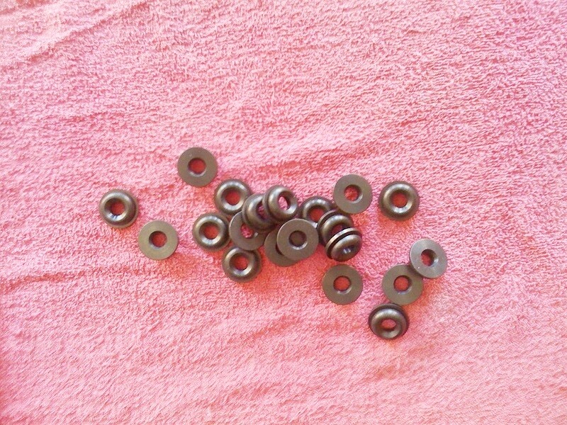 K75; K100 8v; K1; K100 16v; K1100 Side Panel Battery Cover Rubber Grommet (S0-T1)