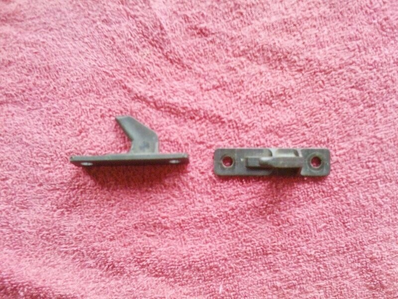 K75; K100; K100RS 16v; K1100 Low Seat Locking Hook (WD-T5))