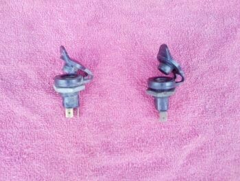 K75; K100 8v Auxiliary Power Socket. 
(WD3-T1)