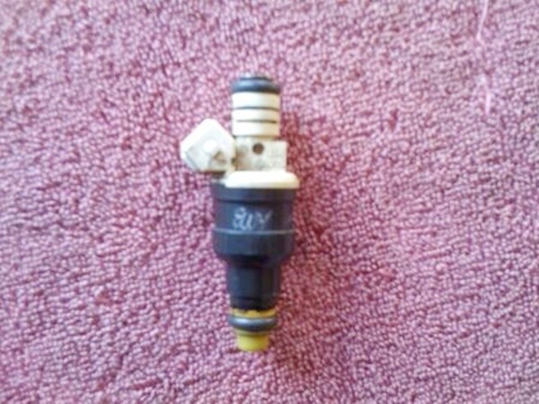 K1; K100RS 16v; K1100RS/LT, K1200RS/LT/GT Fuel Injection Valve (T4-S19)