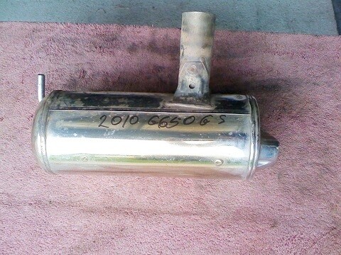 F650 GS; F 650 Dakar Single Spark Right Muffler. (Con)