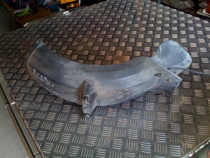 F650 GS; F650 Dakar Rear Guard Front Section. (W-3)