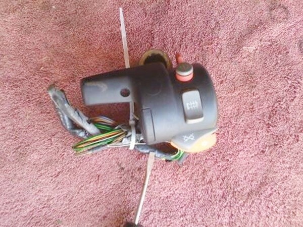 R850R; R1150 Single Spark Models Right Handle Bar Switch (T4-S24)