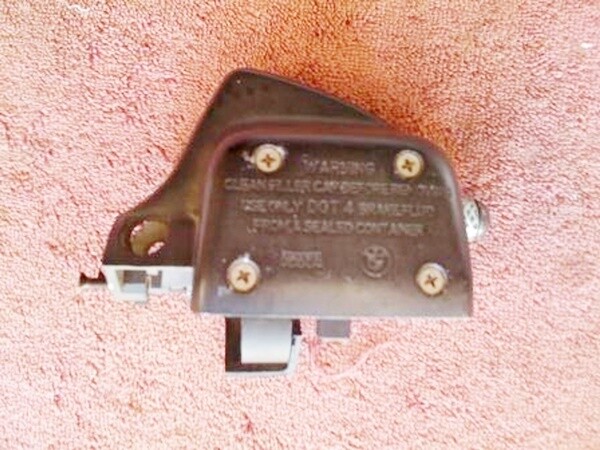 R850; R1100; R1150 Clutch Master Cylinder without Lever (T9-S16)