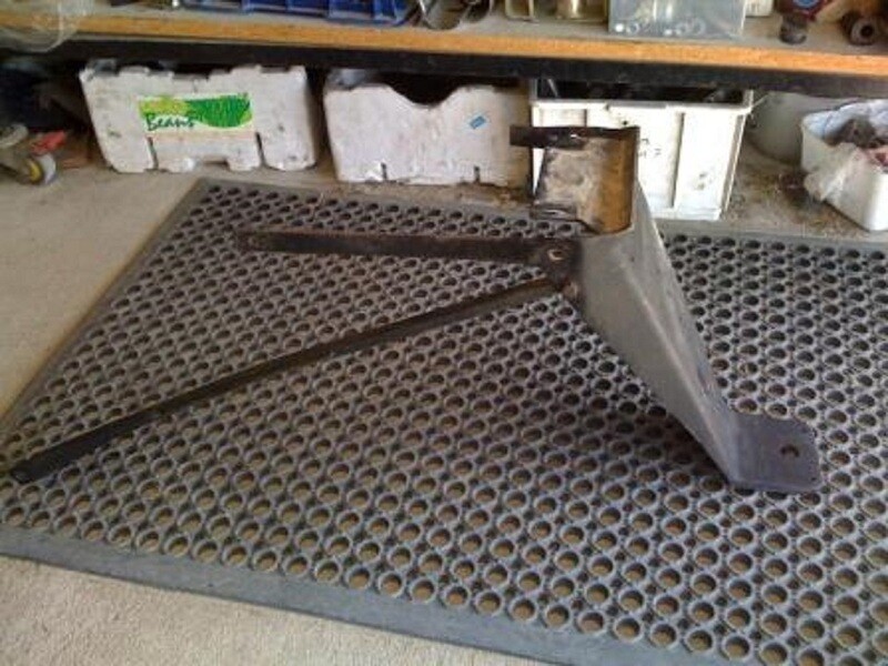 K100 Series 8v Home Made Tow Bar. (Cont)