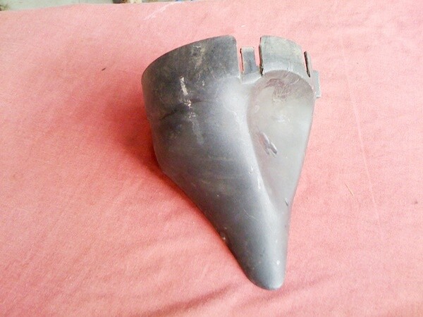 K1200RS Left Air Exhaust. (S-20)