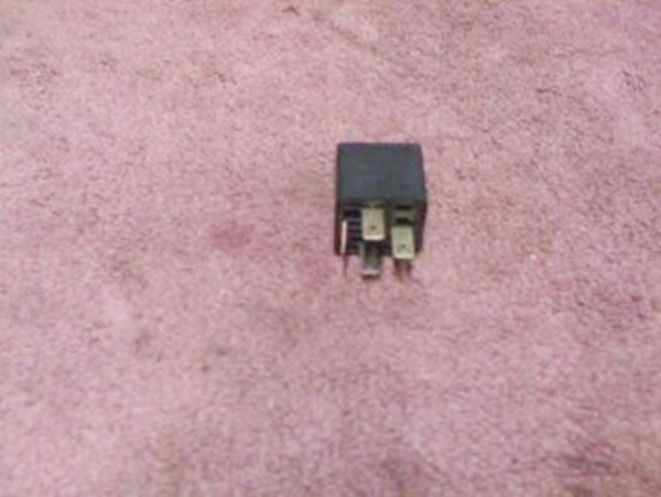 K75; K100 8v K1100 Load Shred and Horn Relay (T17-S23)
