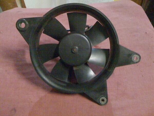 K1;
K10RS v16v; 1100RS/LT Radiator Cooling Fan. (S-G)