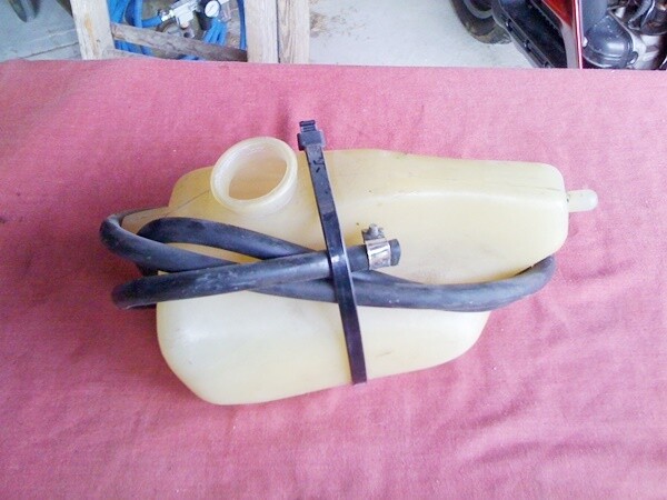 K1200RS/GT Coolant Expansion Tank. (S-6)