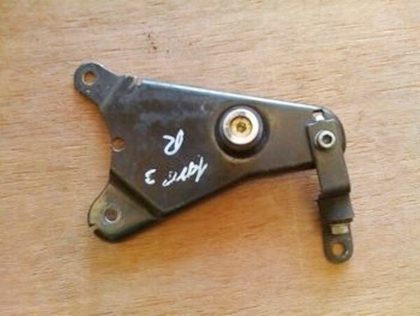 K1100RS/LT Right Exhaust Mounting Bracket(T4-S13)