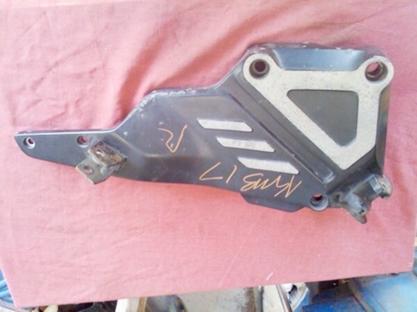 K1100RS/LT Right Foot Peg Plate. (W-3