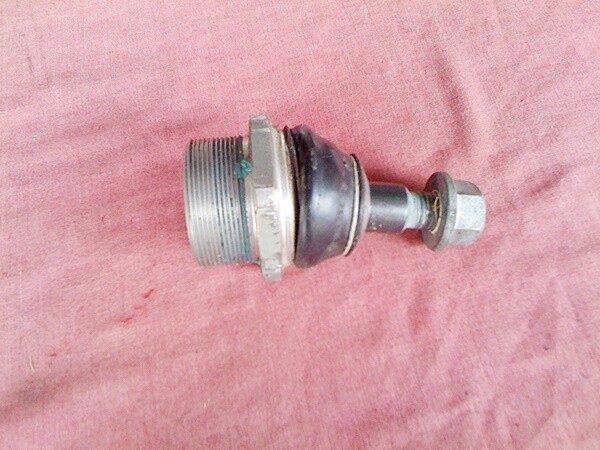 K1200; K1300; K1600 Ball Joint Top. (R-18)