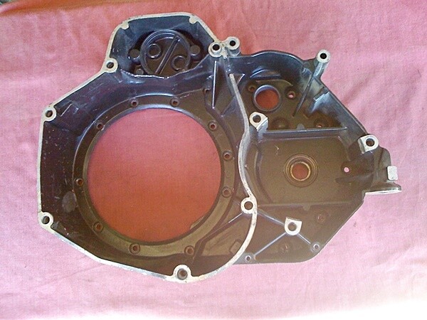 K75; K00; K1, K1100 Bell Housing. (R-3)