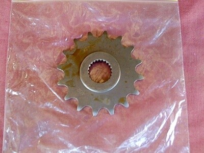F & G 650 16 Tooth Front Sprocket. (W-3)