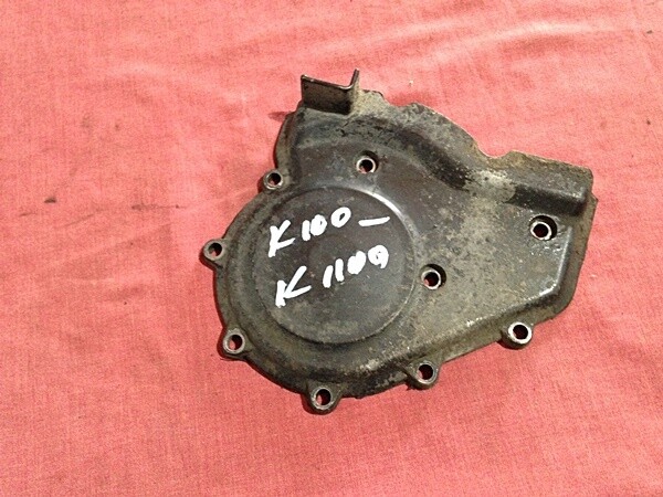 K100 8v; K1; K100RS16v; K1100 Oil/Water Pump Cover. (T3-S14)