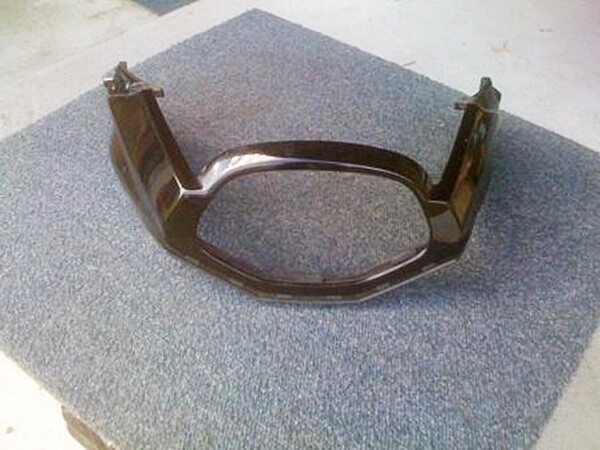 R1100S Tail Light Trim. (7)