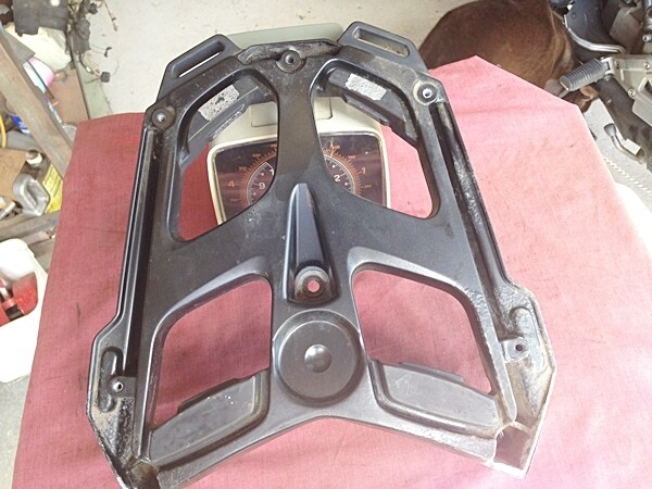 K1200GT; K1300GT Alloy Luggage Grid. (W-2)