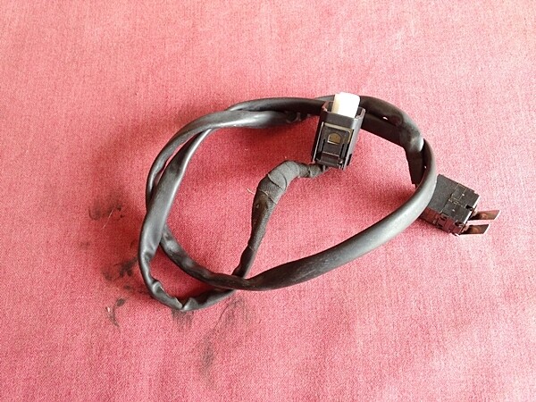K1200GT; K1300GT Front Brake Light Switch. (T24-S18)