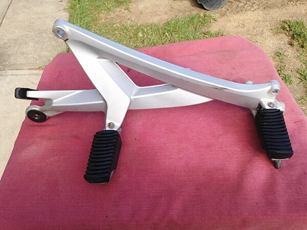 K1200GT; K1300GT Right Foot Peg Plate. (W-3)