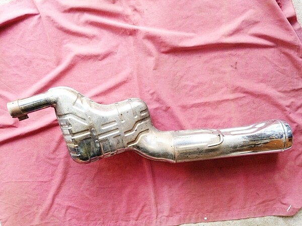 R850RT; R1100RT; R1100S; R1100RS Muffler. (CON-CR-1)