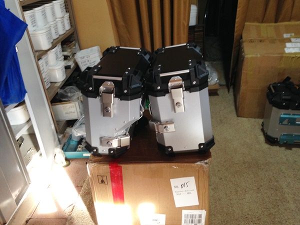 38 Litre Aluminum Panniers. (WH-1)