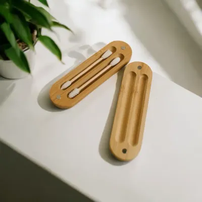 Coton-tiges réutilisables en bambou dans un étui - Bamboo Switch