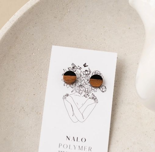 Clous en bois &amp; résine noir / Nalo Polymer