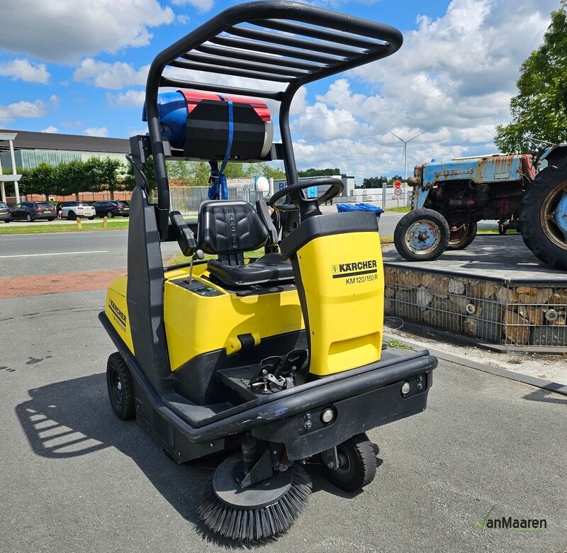 Karcher M120 / 150 R veeg en dweilmachine indoors