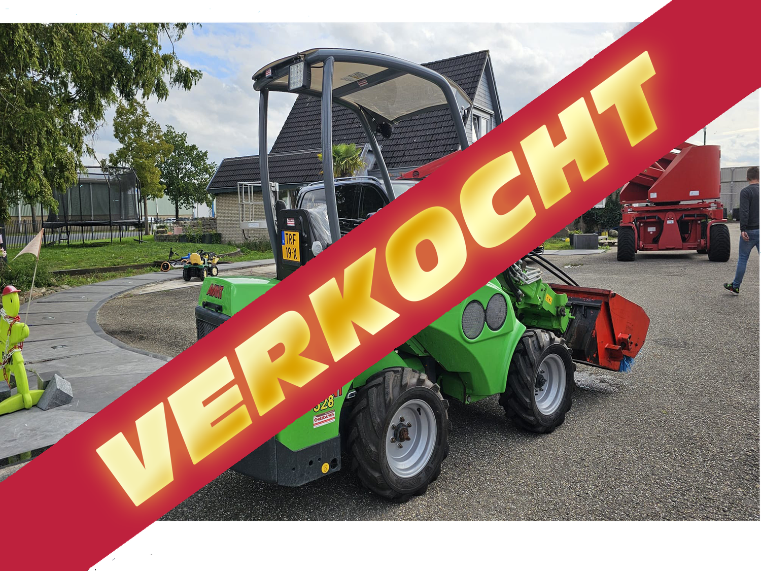 Avant 528 Minishovel shovel knikshovel 2011 VERKOCHT