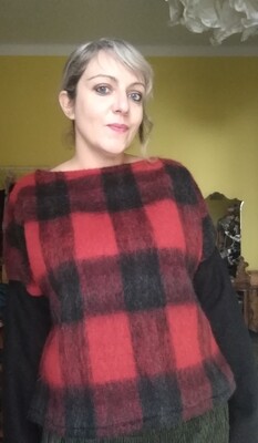 GINKGO maglione in lana con maniche a contrasto rosso/nero/bordeaux