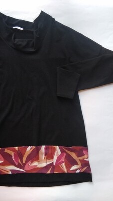 ALTEA t-shirt over jersey bio nera con inserto foglie ruggine, prugna, rosa. 