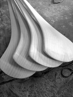 Large bás Junior hurls (26&quot;-32&quot;)