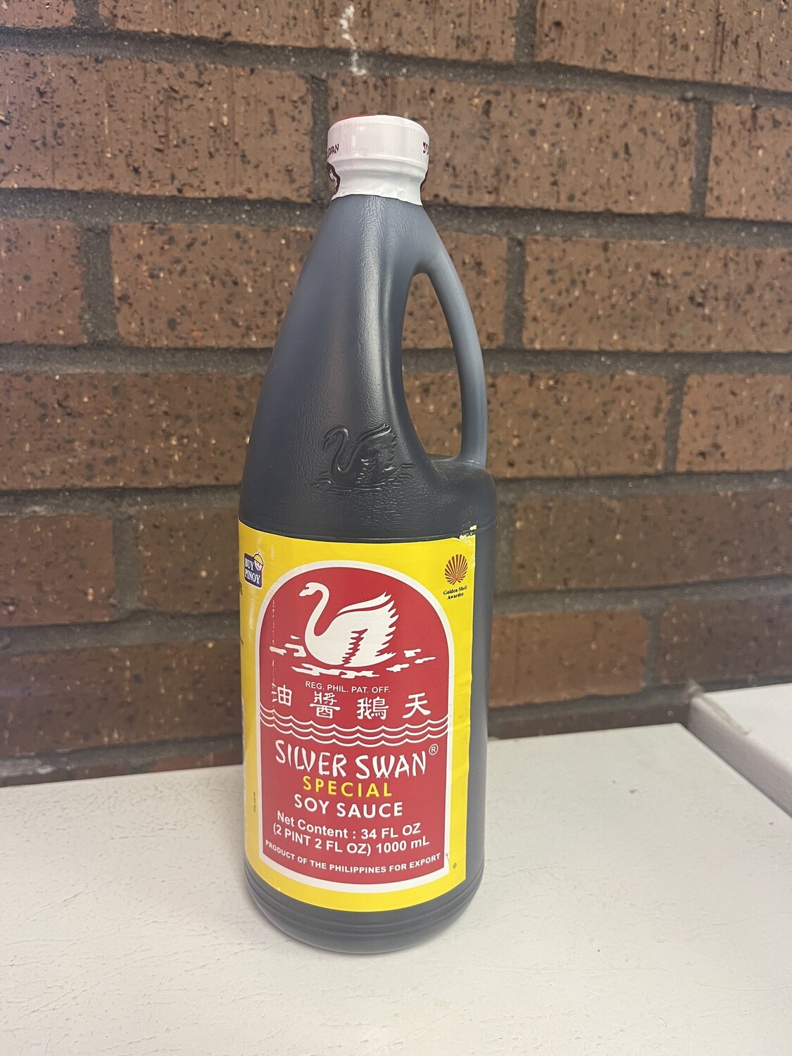 Silver Swan Soy Sauce (1 Liter/34 Oz)