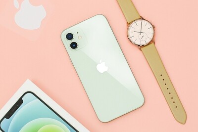 Phone iPhone 12