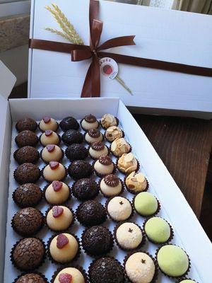 Caixinha com 50 Brigadeiros