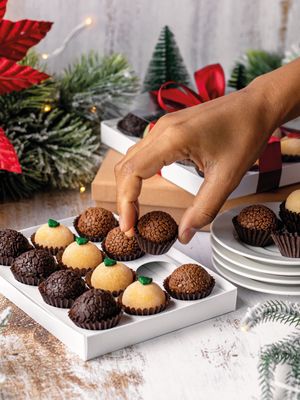 Caixinha com 12 Brigadeiros