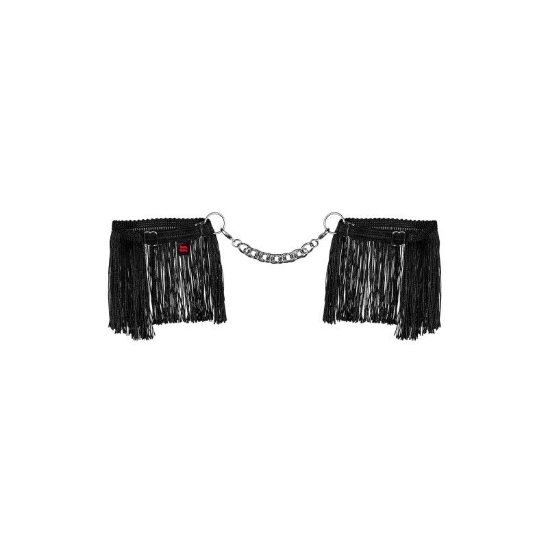Sherila menottes noires