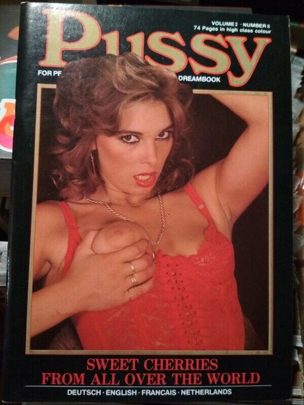 PUSSY  . VOL  2 NR 8