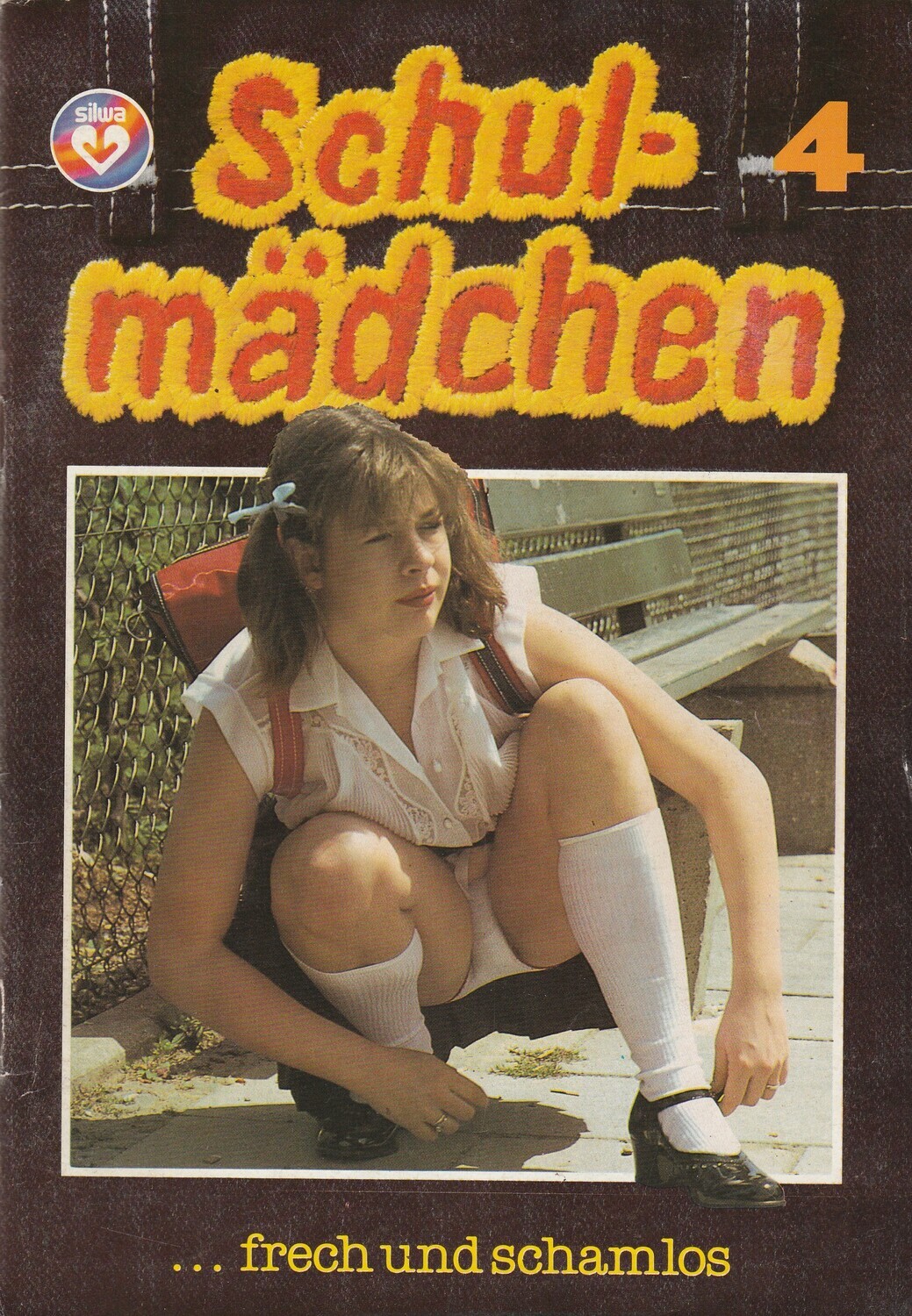 SCHULMÄDCHEN 4.
