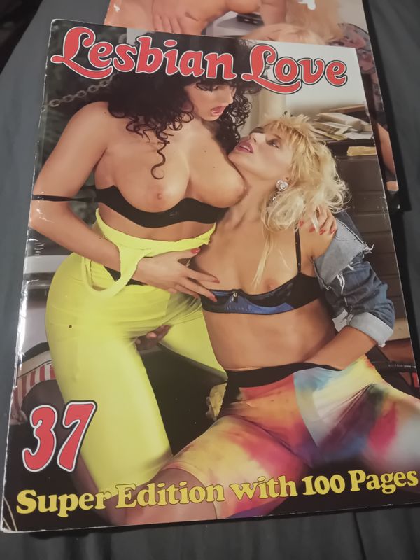 Lesbian love 37