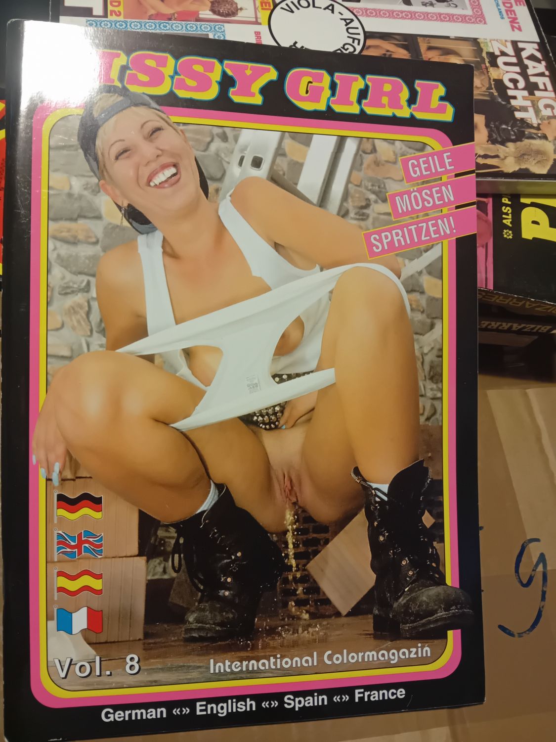 Pissy girl 8