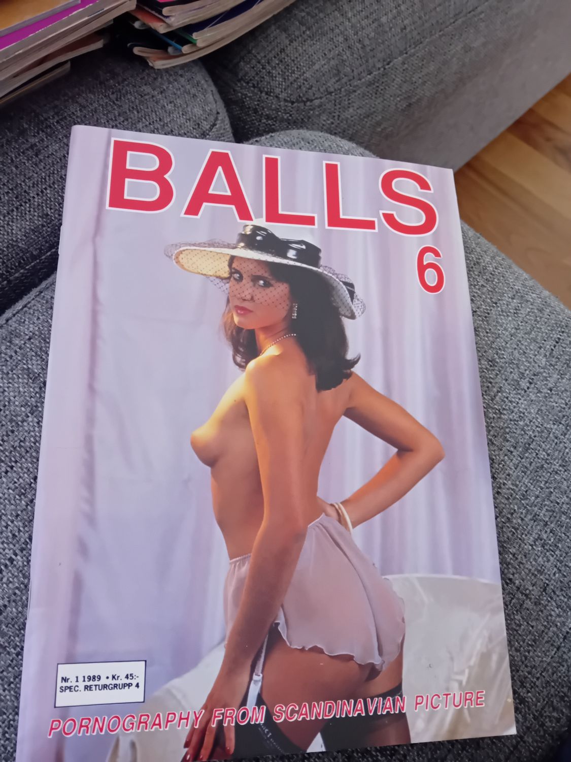 Balls 6